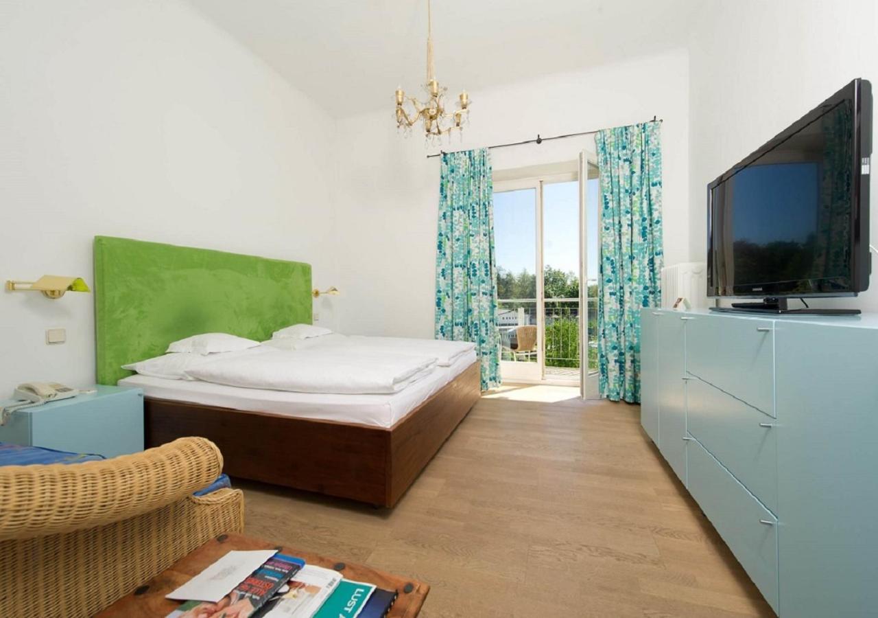 Seehotel Hubertushof Velden am Wörthersee Exterior foto